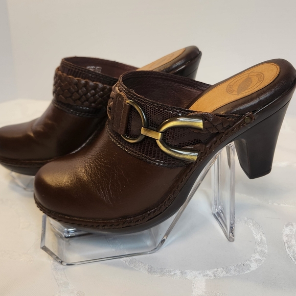 Nurture by Lamaze Wyona Brown Comfort Leather Mule Clogs Size 6 - Picture 1 of 13